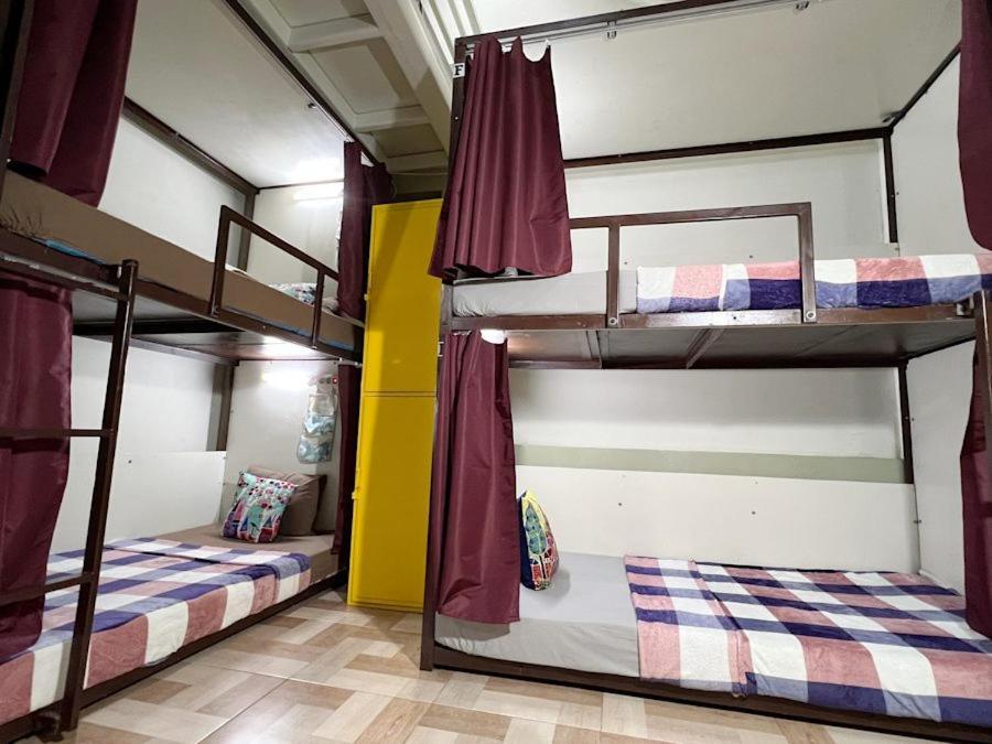 Mador Malang Dorm Hostel Exterior foto